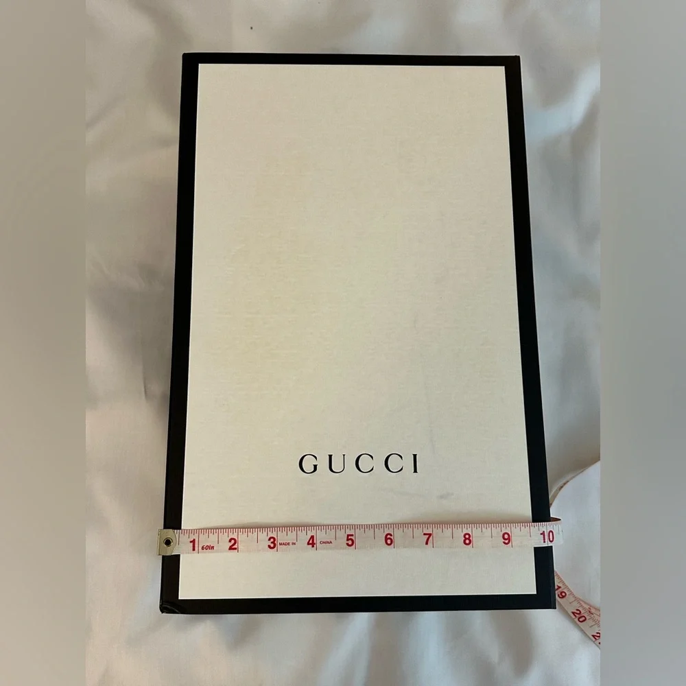 Authentic Gucci Ivory and Black Gift Storage Box